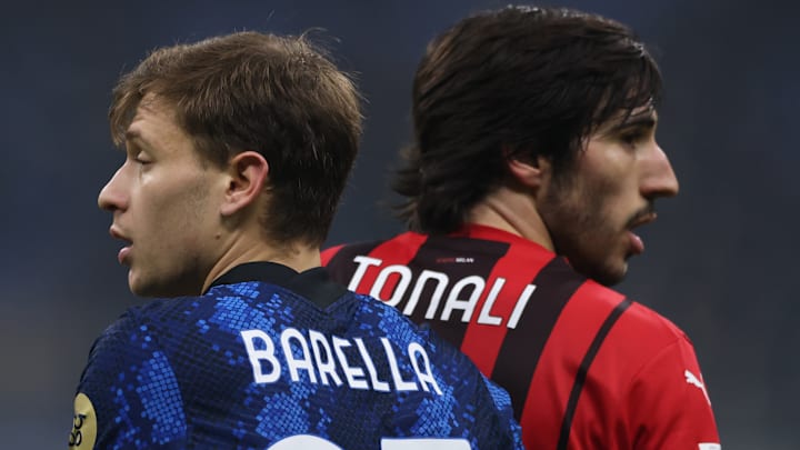 Rivais de Milão brigam pelo scudetto da temporada 2021/2022