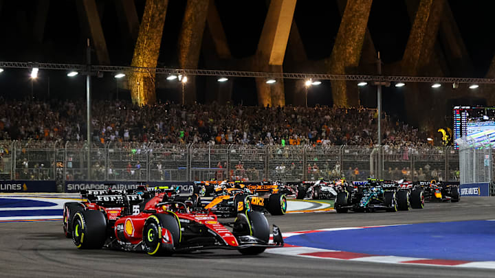 Carlos Sainz Jr., Ferrari, Singapore Grand Prix, Marina Bay Street Circuit, Formula 1