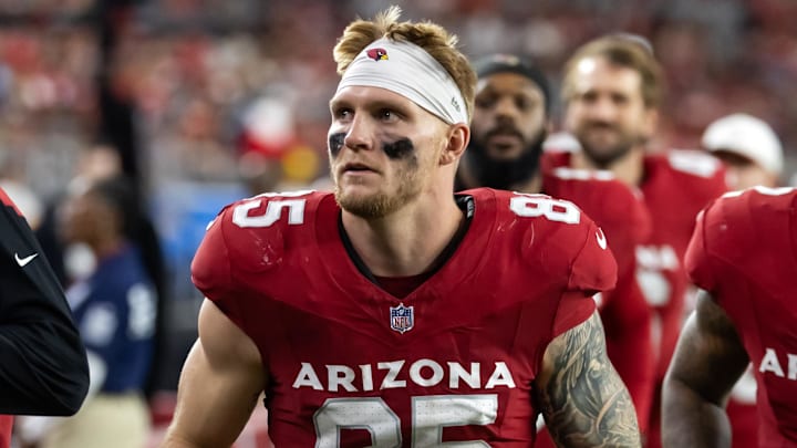 Aug 9, 2025; Glendale, Arizona, USA; Arizona Cardinals tight end Trey McBride (85) against the Kansas City Chiefs during a preseason NFL game at State Farm Stadium. Mandatory Credit: Mark J. Rebilas-Imagn Images