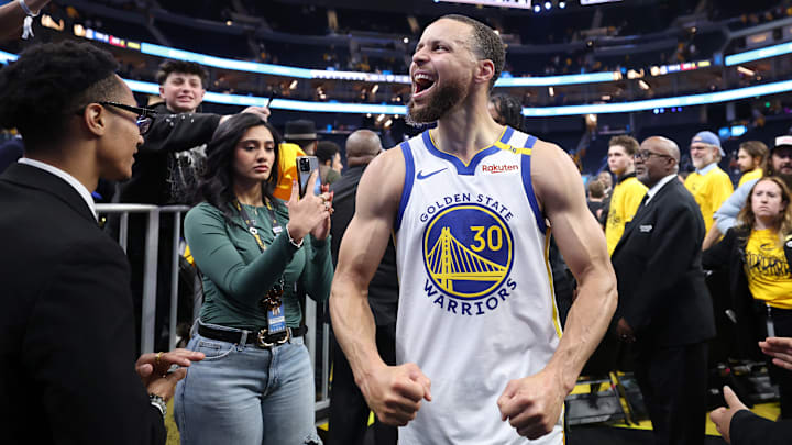 Curry terminó con 36 puntos en el Juego 3