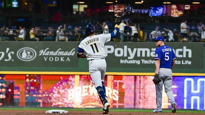 Aug 29, 2026; Milwaukee, Wisconsin, USA; Milwaukee Brewers left fielder Jackson Chourio (11) runs the bases after hitting a solo home run in the first inning as Texas Rangers shortstop Corey Seager (5) looks on at American Family Field. Mandatory Credit: Benny Sieu-Imagn Images Aug 29, 2026; Milwaukee, Wisconsin, USA; Milwaukee Brewers left fielder Jackson Chourio (11) runs the bases after hitting a solo home run in the first inning as Texas Rangers shortstop Corey Seager (5) looks on at American Family Field. Mandatory Credit: Benny Sieu-Imagn Images
