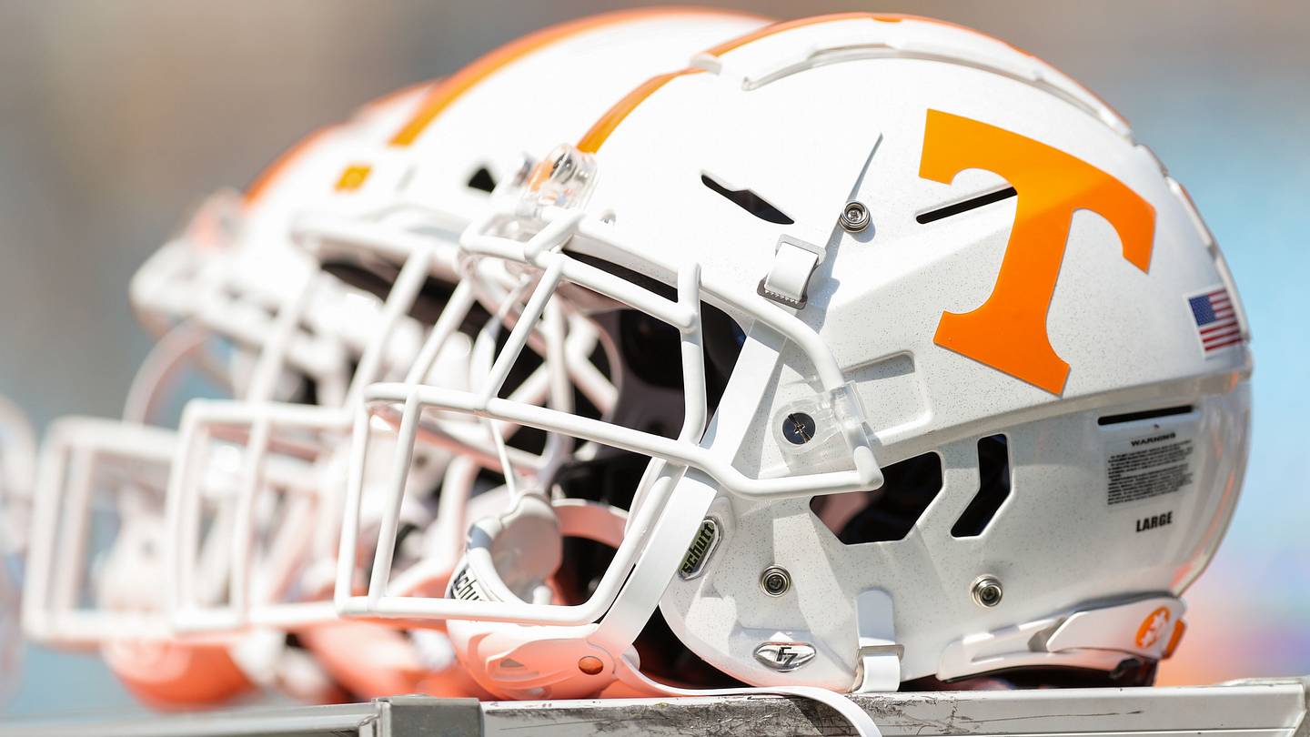Send Em In Sunday: Responding to Questions, Hot Takes, and Comments About Tennessee Football