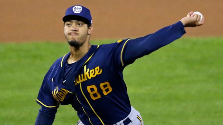 Antoine Kelly (88) throws a pitch at the Brewers' alternate training camp on Tuesday, July 28, 2020, at Fox Cities Stadium in Grand Chute, Wis. Alex Martin/USA TODAY NETWORK-Wisconsin
Apc Brewers Alternates 072820 011507 Antoine Kelly (88) throws a pitch at the Brewers' alternate training camp on Tuesday, July 28, 2020, at Fox Cities Stadium in Grand Chute, Wis. Alex Martin/USA TODAY NETWORK-Wisconsin
Apc Brewers Alternates 072820 011507