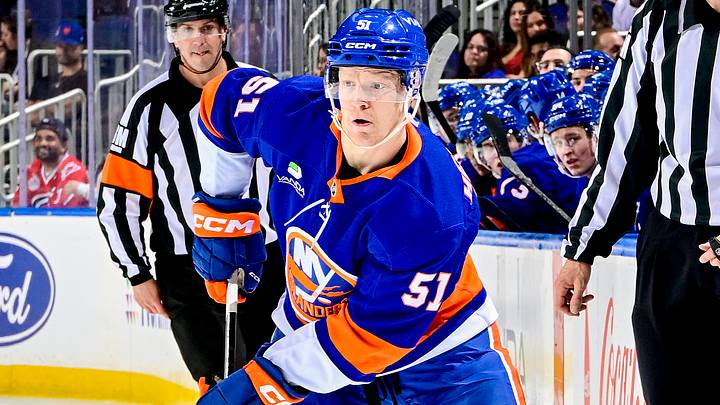 Carolina Hurricanes v New York Islanders Carolina Hurricanes v New York Islanders