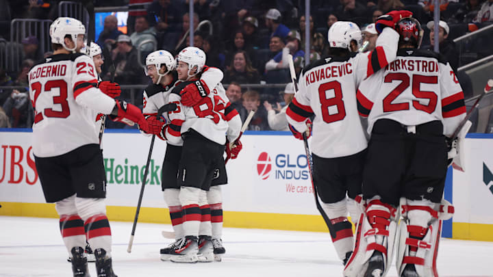 New Jersey Devils v New York Islanders