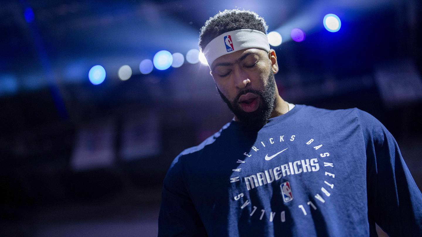 NBA Mock Trade: Houston Rockets Land Anthony Davis in Win-Now Deal