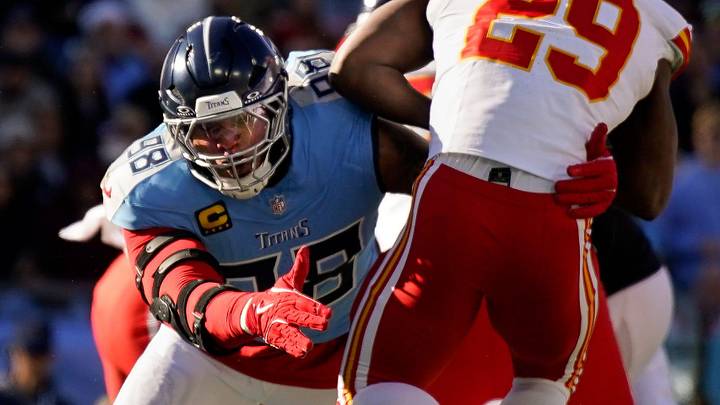 Tennessee Titans defensive tackle Jeffery Simmons (98) tackles Kansas City Chiefs running back Kareem Hunt (29) for a safety during the second quarter at Nissan Stadium in Nashville, Tenn., Sunday, Dec. 21, 2025.