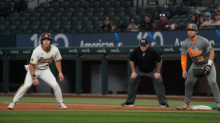 Feb 28, 2026; Arlington, TX, USA; Landon Hairston takes a lead off of first against the Tennessee Volunteers during the Amegy Bank College Baseball Series at Globe Life Field. 
