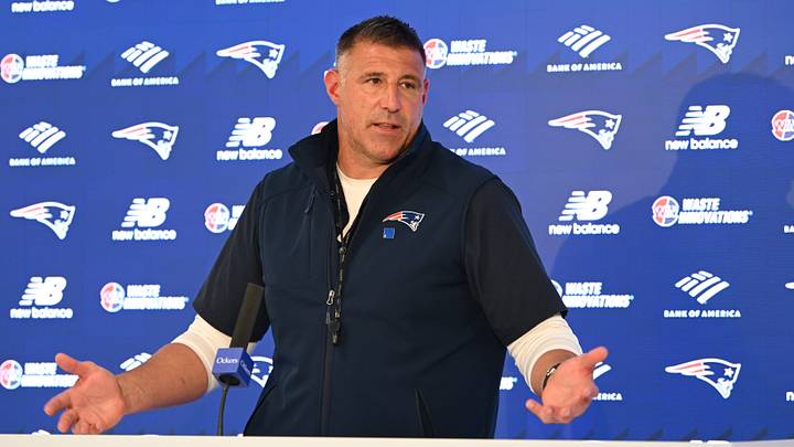 Jun 10, 2026; Foxborough, MA, USA; New England Patriots head coach Mike Vrabel holds a press conference before minicamp at Gillette Stadium. Jun 10, 2026; Foxborough, MA, USA; New England Patriots head coach Mike Vrabel holds a press conference before minicamp at Gillette Stadium.