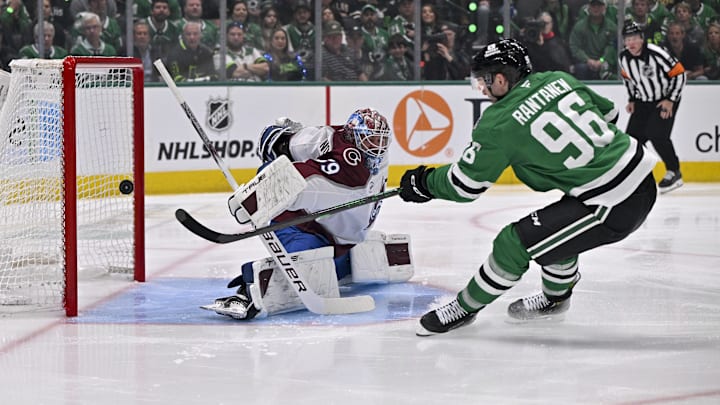 Dallas Stars right wing Mikko Rantanen scores a goal against Colorado Avalanche goaltender Mackenzie Blackwood.