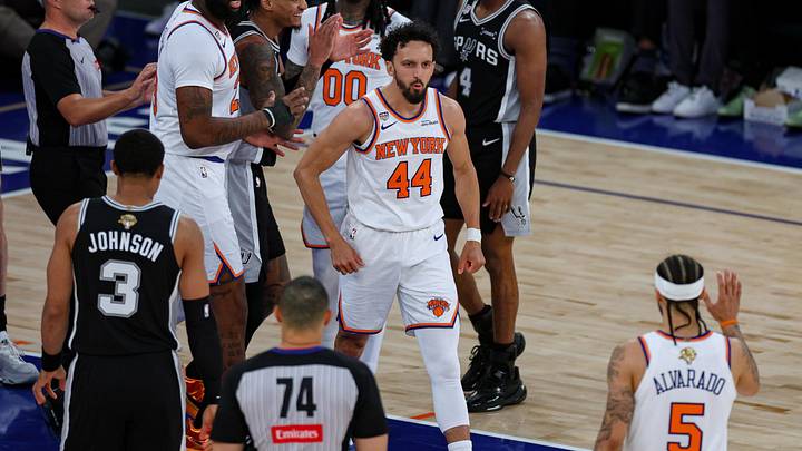 Breaking down Knicks' salary cap and second apron situation.