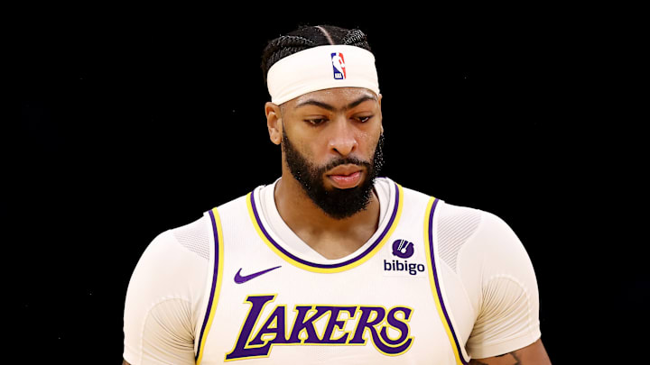 Houston Rockets v Los Angeles Lakers