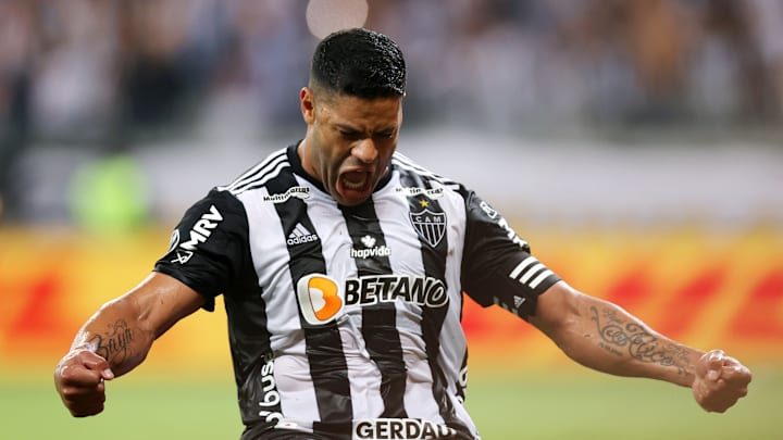 Hulk teve grande atuação diante do Esmeraldino
