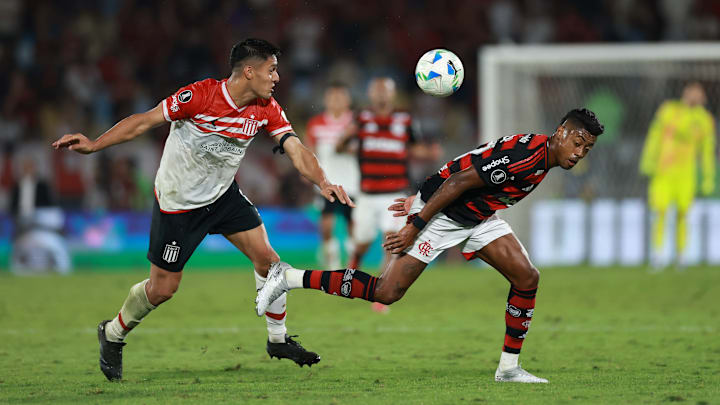 No Maracanã, Flamengo ganhou por 2 a 1