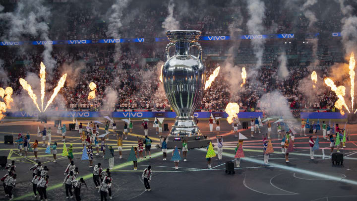 Bei der Eröffnungsfeier will die UEFA erneut Pyrotechnik einsetzen