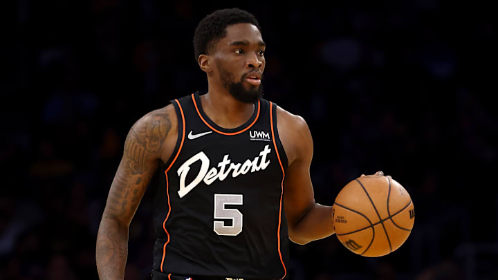 Detroit Pistons v Los Angeles Lakers