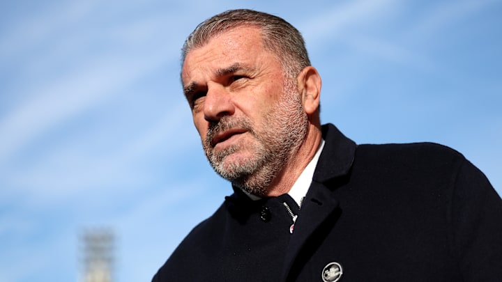A journalist has shared that Ange Postecoglou is convinced one player isn’t ready to feature for Tottenham. A loan move could be the solution.