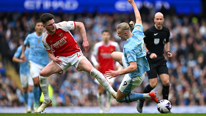 Manchester City v Arsenal FC - Premier League