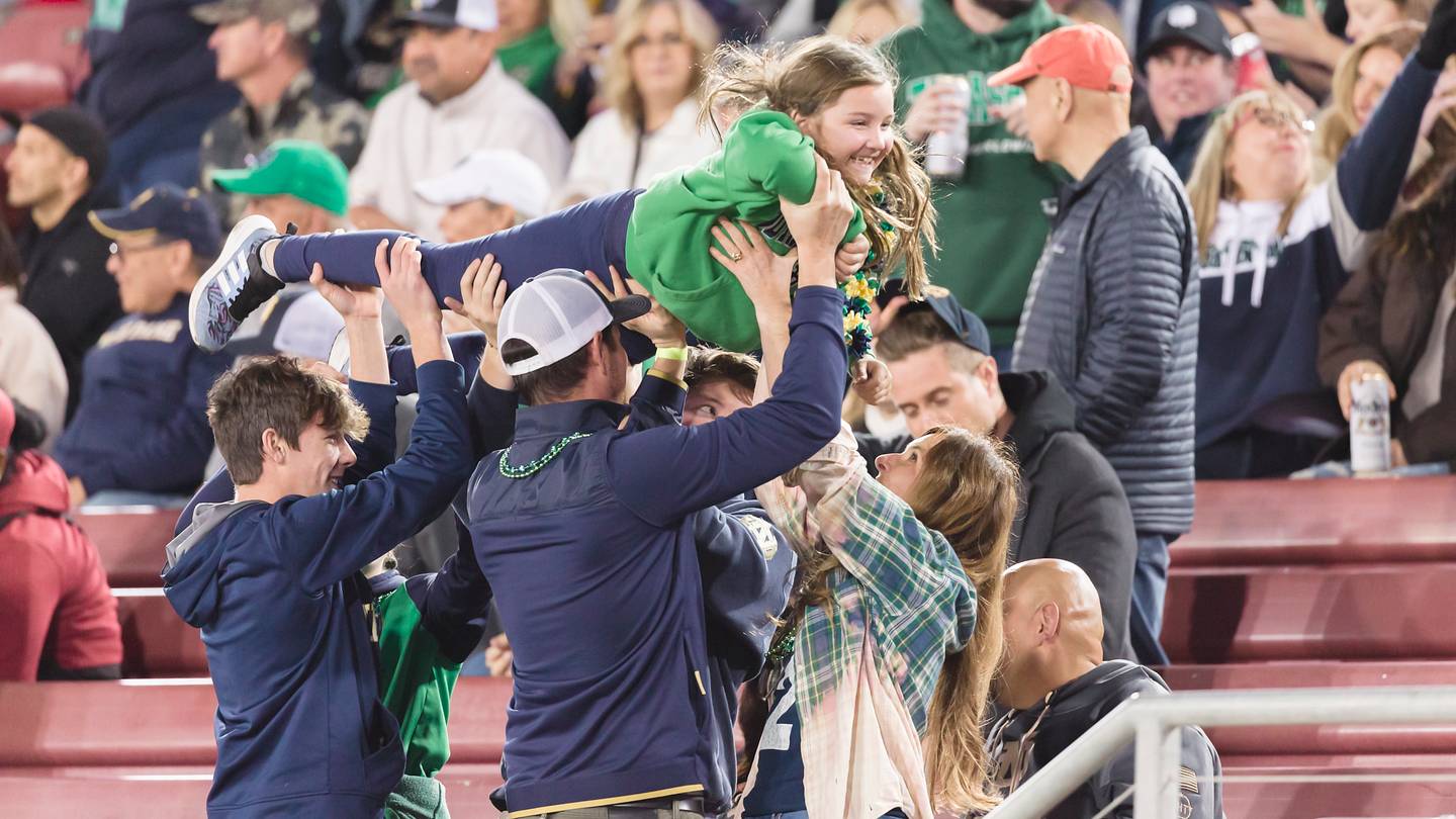 Notre Dame football find themelves as finalists for 4-star DB