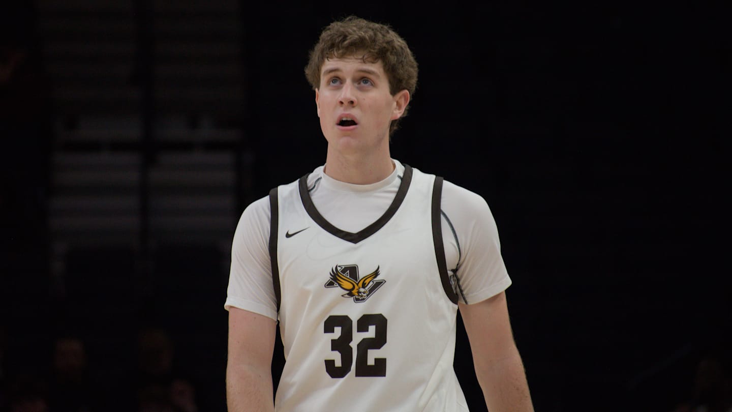 Chaska vs. Apple Valley: Live Score Updates of Minnesota High School Boys Basketball Class 4A Championship