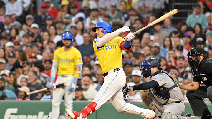 Sep 13, 2025; Boston, Massachusetts, USA; Boston Red Sox third baseman Alex Bregman (2) hits a home run against the New York Yankees during fifth inning inning at Fenway Park. Mandatory Credit: Eric Canha-Imagn Images Sep 13, 2025; Boston, Massachusetts, USA; Boston Red Sox third baseman Alex Bregman (2) hits a home run against the New York Yankees during fifth inning inning at Fenway Park. Mandatory Credit: Eric Canha-Imagn Images