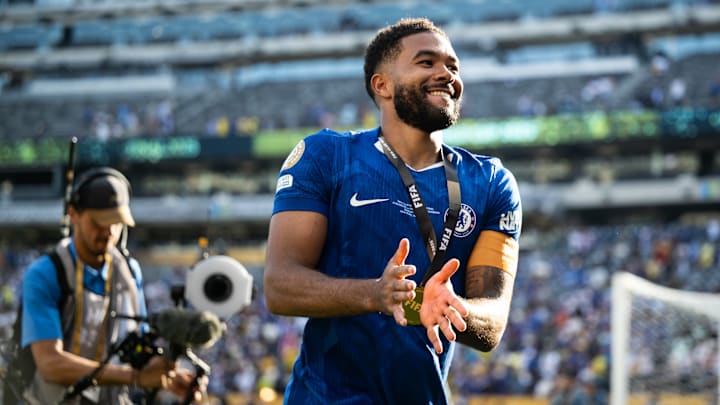 Reece James revient de loin avec Chelsea. Reece James revient de loin avec Chelsea.