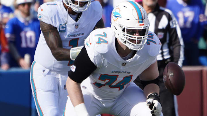 Miami Dolphins guard Liam Eichenberg (74) prepares to block against the Buffalo Bills during the first half at Highmark Stadium in 2024.