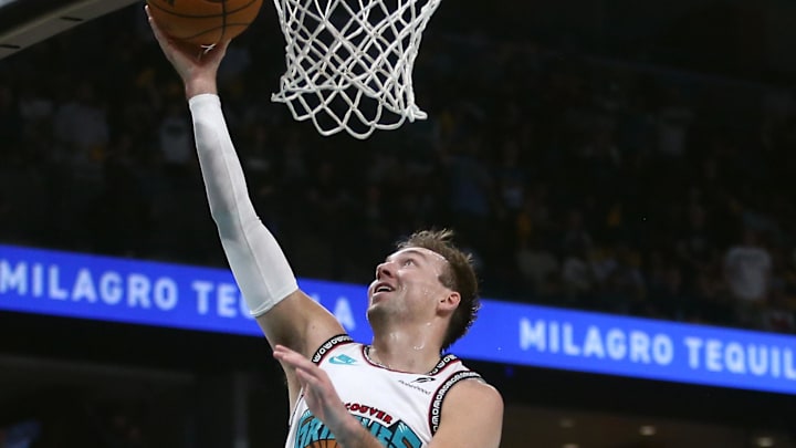 Memphis Grizzlies guard Luke Kennard has never been known for his defense, but brings the type of elite shooting the Orlando Magic are seeking as they seek to upgrade the lowest-scoring offense in the NBA.