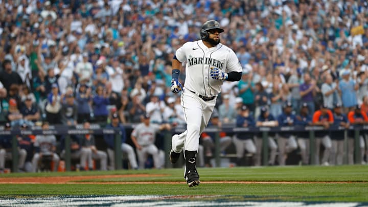 Division Series - Houston Astros v Seattle Mariners - Game Three