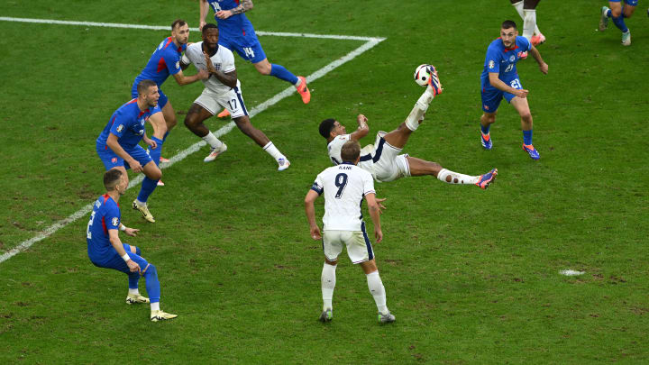 Quel but de Bellingham !