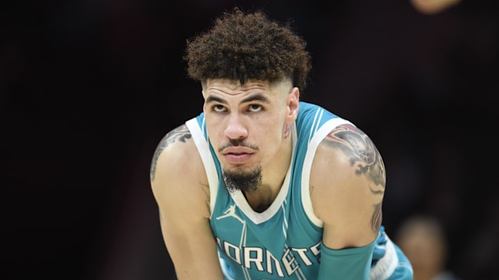 Nov 21, 2024; Charlotte, North Carolina, USA; Charlotte Hornets guard LaMelo Ball (1) watches a foul shot during the second half against the Detroit Pistons at the Spectrum Center. Mandatory Credit: Sam Sharpe-Imagn Images Nov 21, 2024; Charlotte, North Carolina, USA; Charlotte Hornets guard LaMelo Ball (1) watches a foul shot during the second half against the Detroit Pistons at the Spectrum Center. Mandatory Credit: Sam Sharpe-Imagn Images