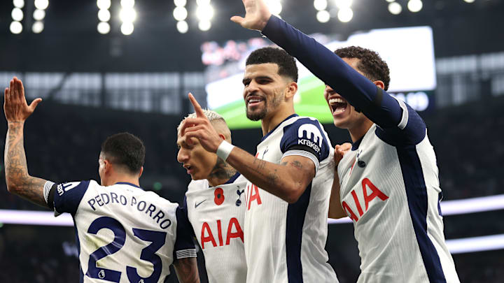 Spurs could make two former Arsenal men pay
