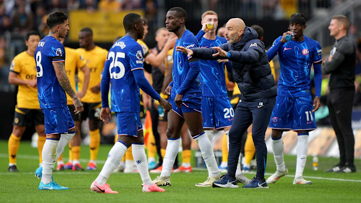 Chelsea are set to complete their first sale of the January transfer window, with Torino advancing in talks for a midfielder.