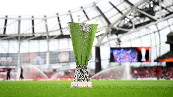 Die Trophäe der Europa League