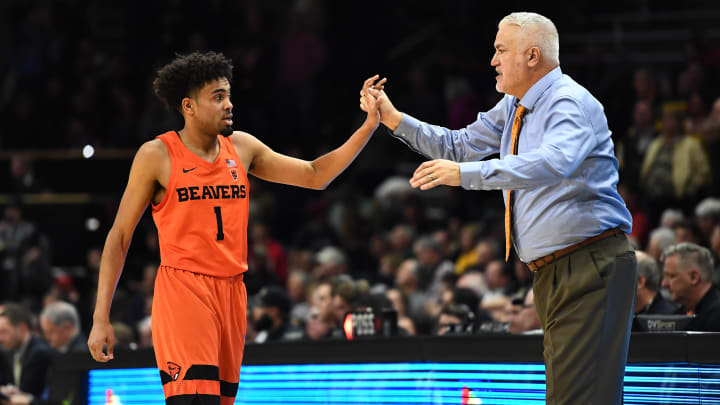 Jan 31, 2019; Boulder, CO, USA; Oregon State Beavers guard Stephen Thompson Jr. (1) and head coach Wayne Tinkle during the second half against the Colorado Buffaloes at Coors Events Center. Mandatory Credit: Ron Chenoy-USA TODAY Sports Jan 31, 2019; Boulder, CO, USA; Oregon State Beavers guard Stephen Thompson Jr. (1) and head coach Wayne Tinkle during the second half against the Colorado Buffaloes at Coors Events Center. Mandatory Credit: Ron Chenoy-USA TODAY Sports