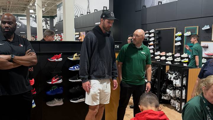 Dean Wade at the DICK'S Sport Goods in King of Prussia Dean Wade at the DICK'S Sport Goods in King of Prussia