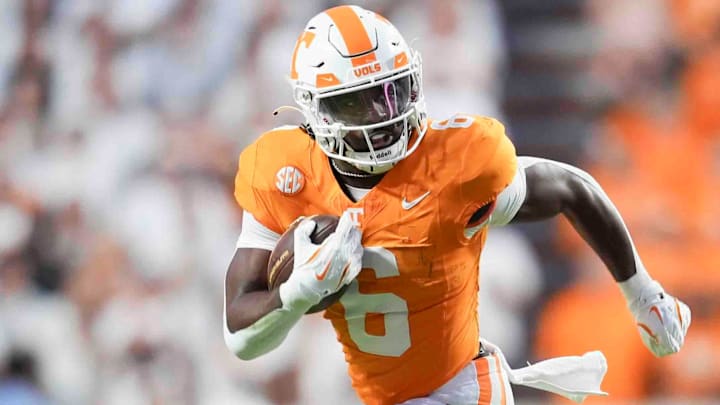 Tennessee vs. Kentucky football picks, odds Tennessee vs. Kentucky football picks, odds