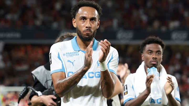 Pierre-Emerick Aubameyang débutera face à Lyon.