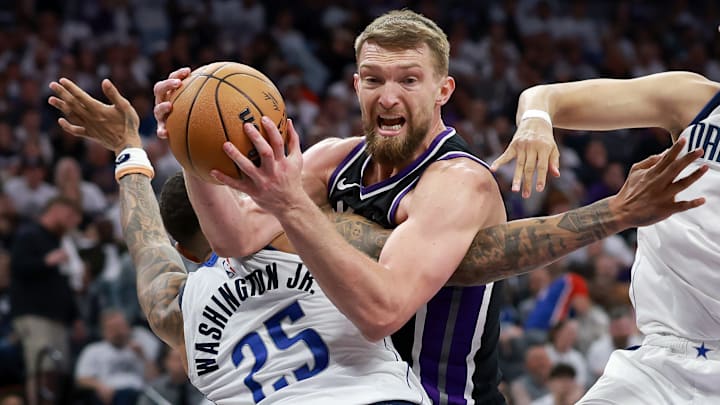 Dallas Mavericks v Sacramento Kings - Play-In Tournament