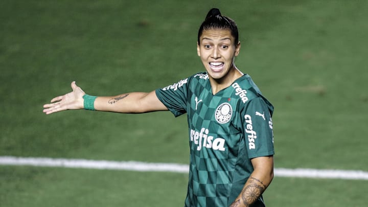 Bia Zaneratto está de volta ao Palmeiras Bia Zaneratto está de volta ao Palmeiras