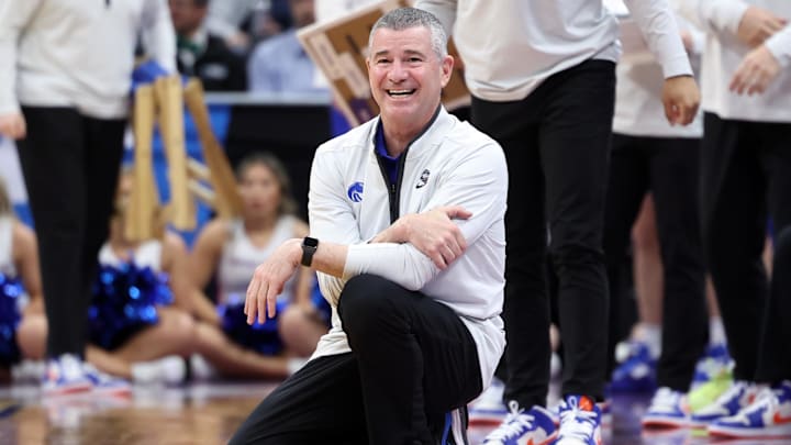 Boise State Broncos head coach Leon Rice.