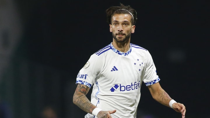 Lautaro Díaz é novidade na lista de inscritos da Raposa