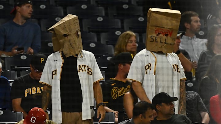 Milwaukee Brewers v Pittsburgh Pirates
