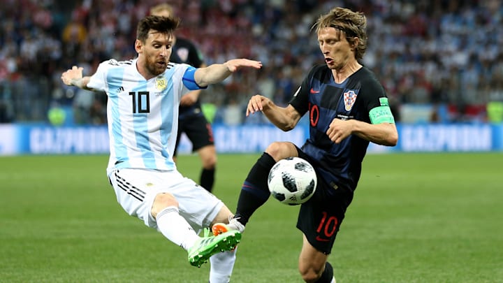Astros de Argentina e Croácia, Messi e Modric se enfrentarão na semifinal da Copa do Mundo.