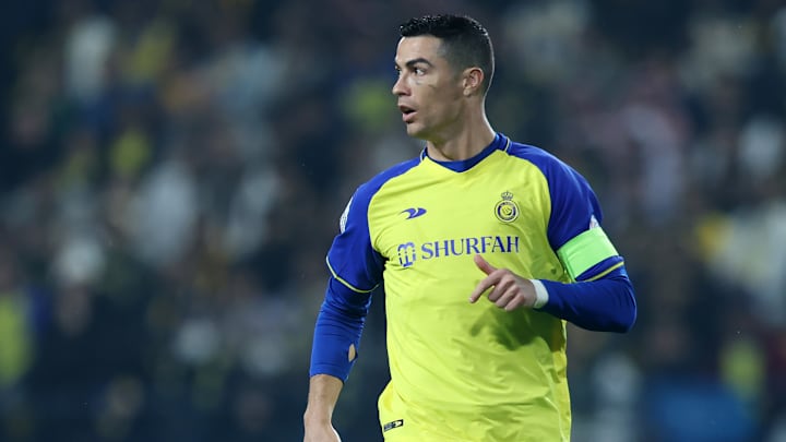 Com show de Cristiano Ronaldo, o Al-Nassr atropelou o Al-Wehda no Campeonato Árabe. 