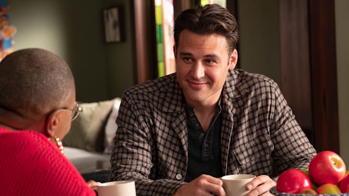 Ryan Guzman as Edmundo "Eddie" Díaz in 911 season 8