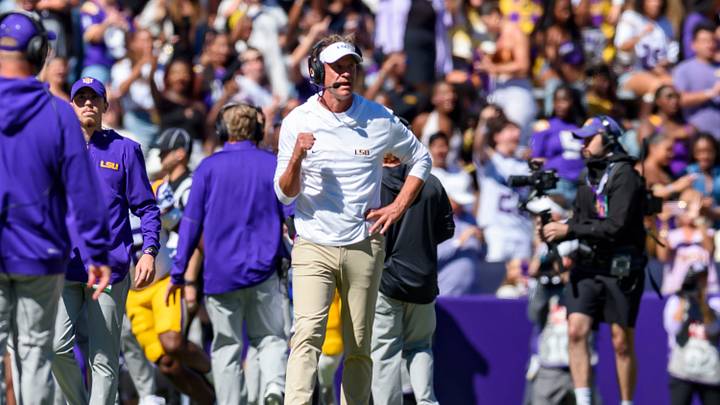 Tigers Head Coach Lane Kiffin, The LSU Tigers take on the Mississippi State Bulldogs. October 17, 2026; Baton Rouge, LA, USA; at Tiger Stadium. Tigers Head Coach Lane Kiffin, The LSU Tigers take on the Mississippi State Bulldogs. October 17, 2026; Baton Rouge, LA, USA; at Tiger Stadium.
