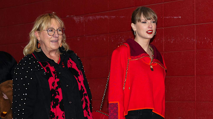 Taylor Swift and Donna Kelce arrive prior to a game between the Kansas City Chiefs and the Las Vegas Raiders.