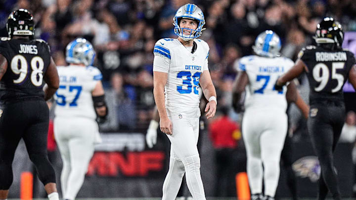 Detroit Lions kicker Jake Bates (39) reacts after missing a field goal against Baltimore Ravens during the first half at M&T Bank Stadium in Baltimore, Md. on Monday, Sept. 22, 2025. Detroit Lions kicker Jake Bates (39) reacts after missing a field goal against Baltimore Ravens during the first half at M&T Bank Stadium in Baltimore, Md. on Monday, Sept. 22, 2025.