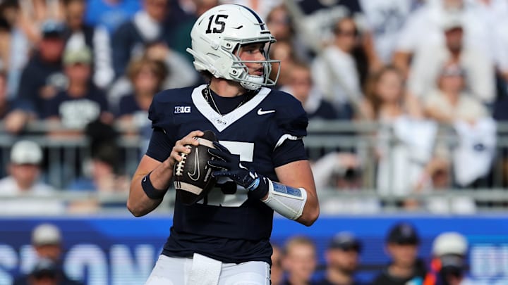 Oct 11, 2025; University Park, Pennsylvania, USA; Penn State Nittany Lions quarterback Drew Allar (15) looks to throw a pass during the first quarter against the Northwestern Wildcats at Beaver Stadium. Mandatory Credit: Matthew O'Haren-Imagn Images Oct 11, 2025; University Park, Pennsylvania, USA; Penn State Nittany Lions quarterback Drew Allar (15) looks to throw a pass during the first quarter against the Northwestern Wildcats at Beaver Stadium. Mandatory Credit: Matthew O'Haren-Imagn Images